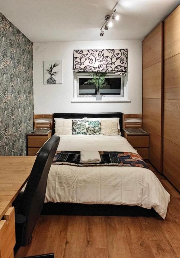 Studio Apartment 351 Ladbroke Grove, London W10 6Ha Εξωτερικό φωτογραφία